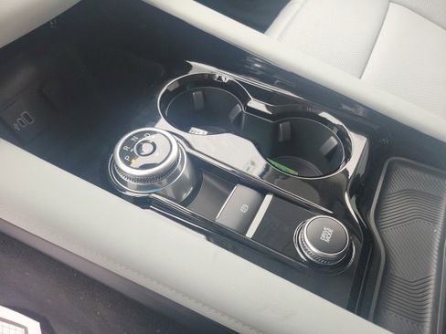 New 2026 Ford Explorer Platinum w/ LUX Leather Package image 12