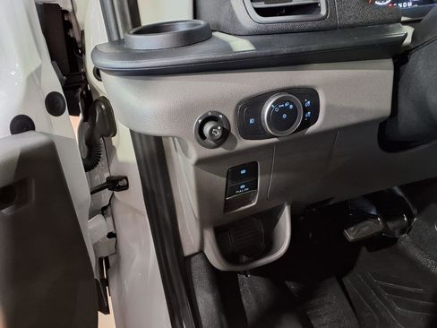 Used 2025 Ford Transit 250 Low Roof w/ Exterior Upgrade Package RWD image 12