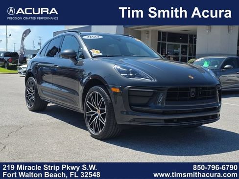Used 2023 Porsche Macan Turbo AWD/4WD image 1