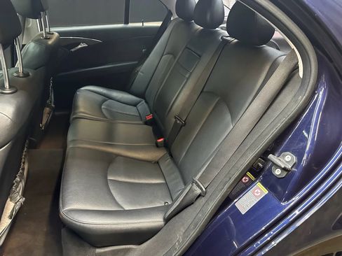 Used 2008 Mercedes-Benz E 350 4MATIC Sedan w/ Premium Pkg 1 image 20