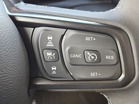 New 2026 Jeep Gladiator Mojave image 18