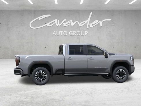 New 2026 GMC Sierra 2500 Denali Ultimate AWD/4WD image 5