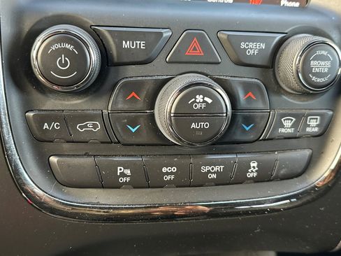 Used 2019 Dodge Durango R/T image 29