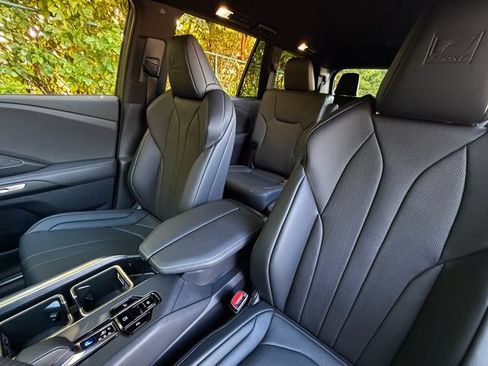 New 2026 Lexus TX 500h AWD w/ Technology Package image 22