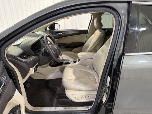 Used 2018 Lincoln MKC Premiere image 10