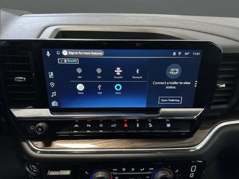 Used 2025 Chevrolet Silverado 1500 LT Trail Boss w/ LT Trail Boss Premium Package image 18