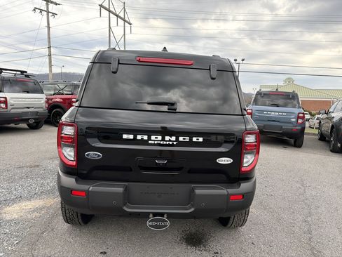 Used 2025 Ford Bronco Sport Badlands AWD/4WD image 7