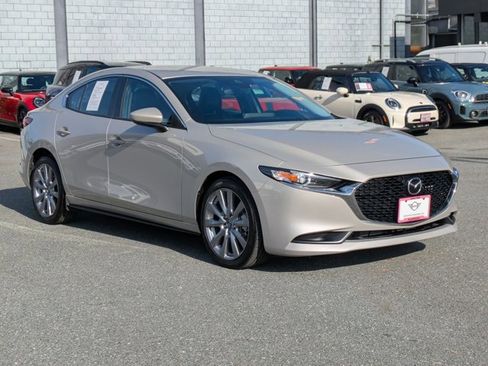 Used 2022 MAZDA MAZDA3 s image 3