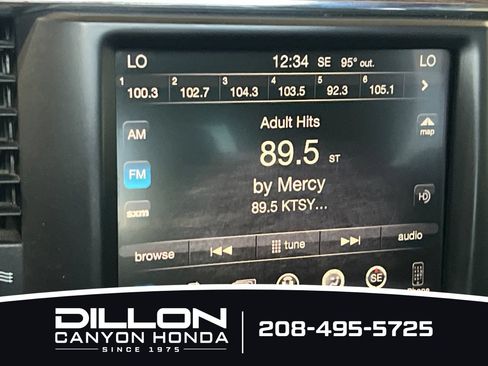 Used 2016 RAM 1500 Laramie w/ Convenience Group AWD/4WD image 17