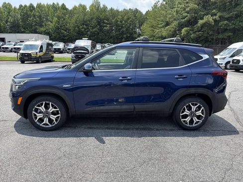 Used 2021 Kia Seltos EX AWD/4WD image 4