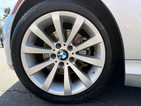 Used 2011 BMW 328i Sedan RWD image 37