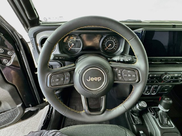 Used 2024 Jeep Wrangler Sport AWD/4WD image 14
