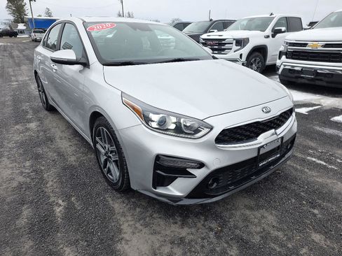Used 2020 Kia Forte EX w/ EX Special Edition image 16