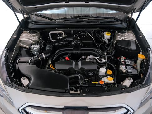 Used 2019 Subaru Outback 2.5i Limited w/ Popular Package #2 image 45