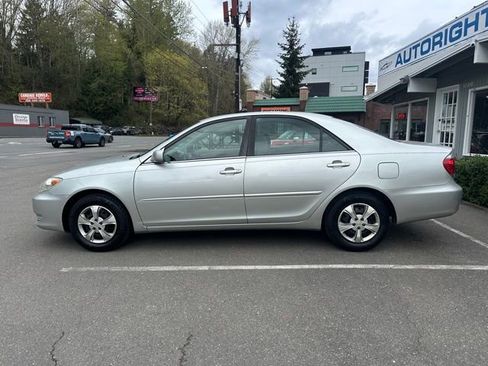 Used 2005 Toyota Camry image 8