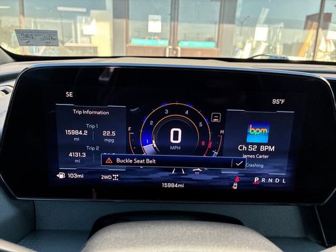 Used 2026 Chevrolet Traverse LT AWD/4WD image 16
