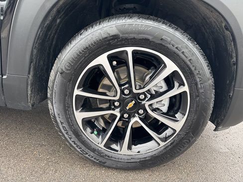 Used 2024 Chevrolet TrailBlazer LT w/ Driver Confidence Package image 28