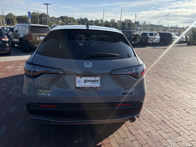Used 2024 Honda HR-V Sport image 35
