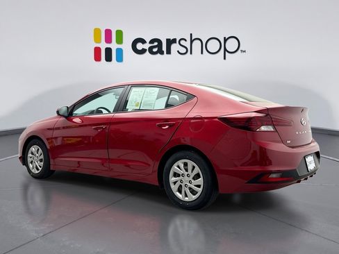 Used 2020 Hyundai Elantra SE FWD image 3