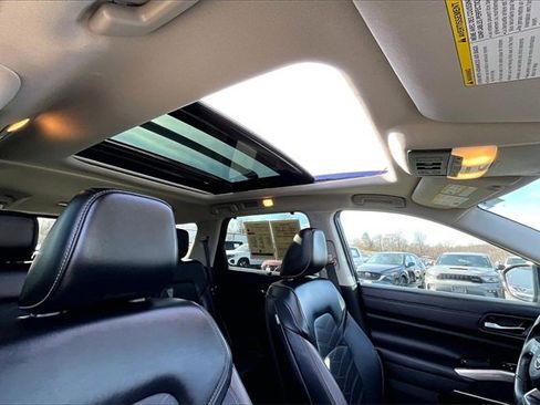 Used 2023 Nissan Pathfinder Platinum image 24