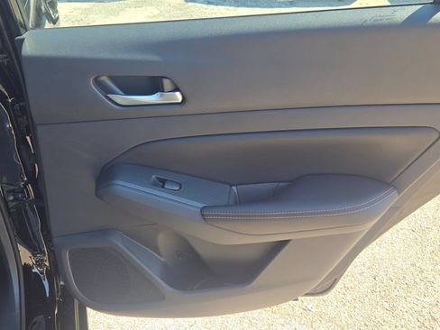 Used 2022 Nissan Altima 2.5 SR w/ Midnight Edition Package FWD image 9