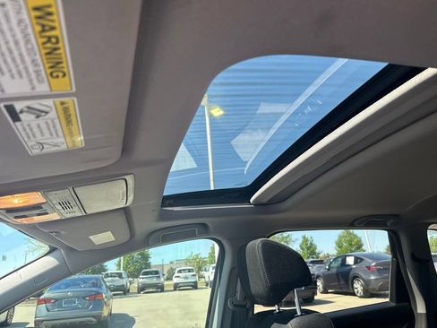 Used 2021 Honda CR-V EX image 16