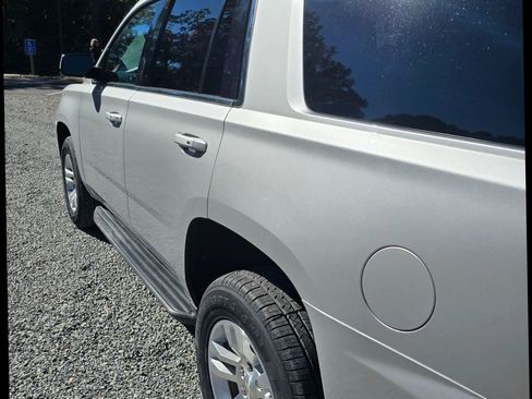 Used 2018 Chevrolet Tahoe LT image 9