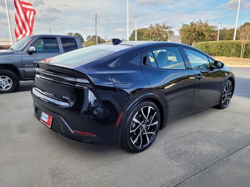 New 2026 Toyota Prius Plug-In Hybrid image 11