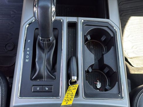 Used 2019 Ford F150 Lariat w/ Equipment Group 502A Luxury AWD/4WD image 13