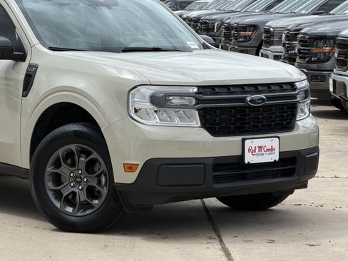 Used 2024 Ford Maverick XLT image 2