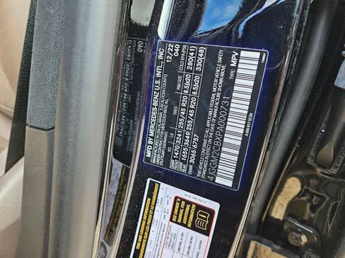 Used 2023 Mercedes-Benz EQE 500 4MATIC SUV w/ Pinnacle Trim Package image 35