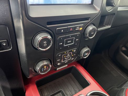 Used 2014 Ford F150 FX4 w/ Equipment Group 402A Luxury AWD/4WD image 31