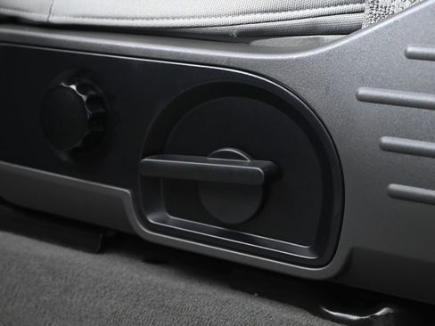 Used 2007 Ford F150 XLT image 22