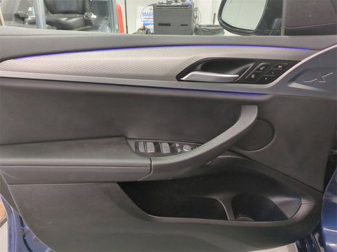 Used 2021 BMW X3 xDrive30i w/ M Sport Package image 10