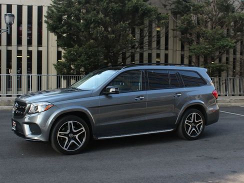Used 2018 Mercedes-Benz GLS 550 4MATIC image 13