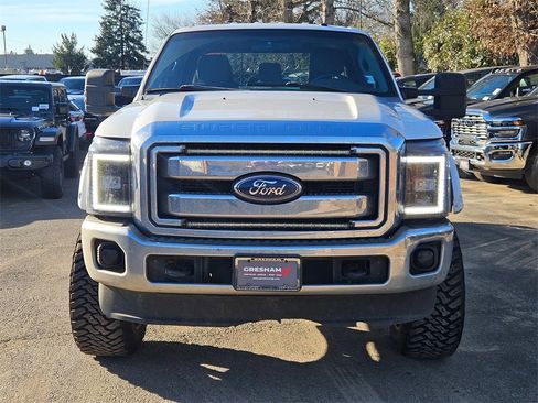 Used 2011 Ford F350 XLT w/ FX4 4X4 Off-Road Pkg image 2