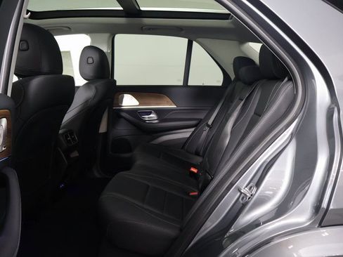 New 2026 Mercedes-Benz GLE 350 4MATIC image 6