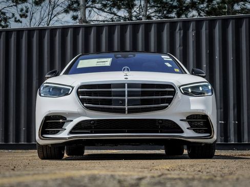 New 2026 Mercedes-Benz S 580 4MATIC Sedan image 5