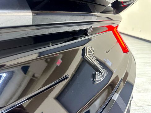 Used 2020 Ford Mustang Shelby GT500 w/ Technology Package image 35