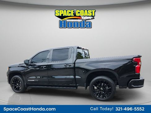 Used 2026 Chevrolet Silverado 1500 High Country w/ High Country Premium Package AWD/4WD image 9