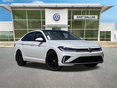 New 2025 Volkswagen Jetta SE