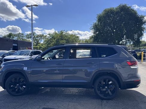 New 2026 Volkswagen Atlas SE image 25