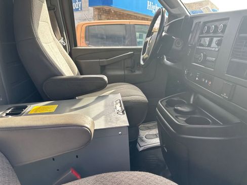 Used 2019 Chevrolet Express 2500 w/ Driver Convenience Package image 35