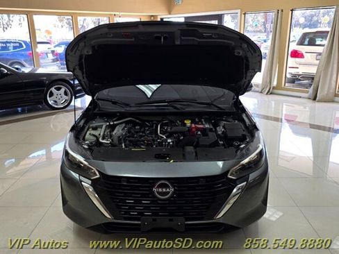 Used 2024 Nissan Sentra S FWD image 8