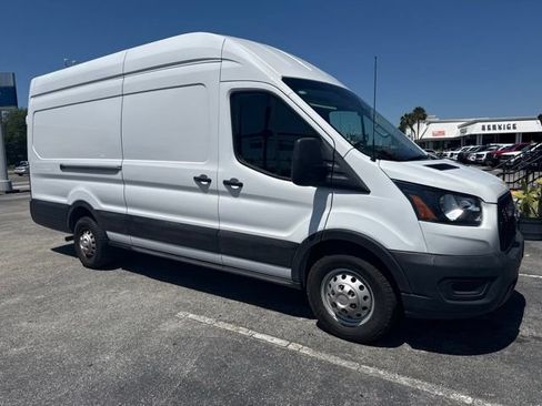 Used 2023 Ford Transit 250 148 High Roof Extended AWD w/ Load Area Protection Package image 5
