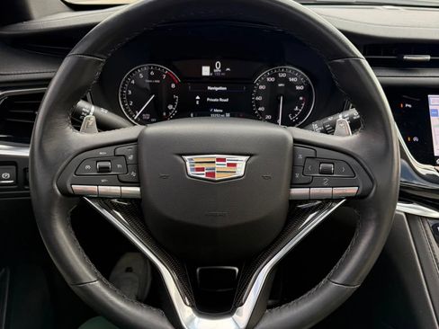 Used 2023 Cadillac XT6 Sport image 28