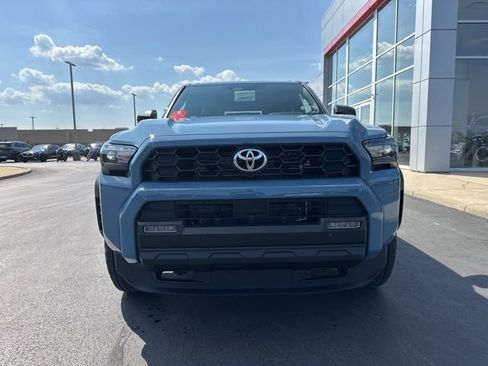 New 2026 Toyota 4Runner TRD Off-Road Premium AWD/4WD image 2