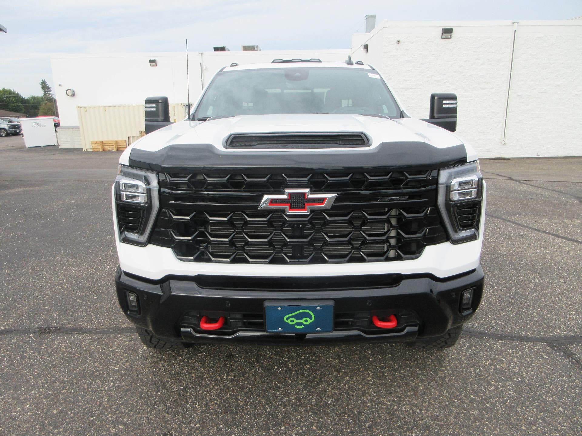 Certified 2026 Chevrolet Silverado 2500 ZR2 w/ LPO, Dark Essentials Package AWD/4WD image 2