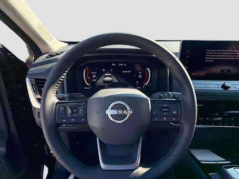 New 2026 Nissan Rogue Platinum image 11