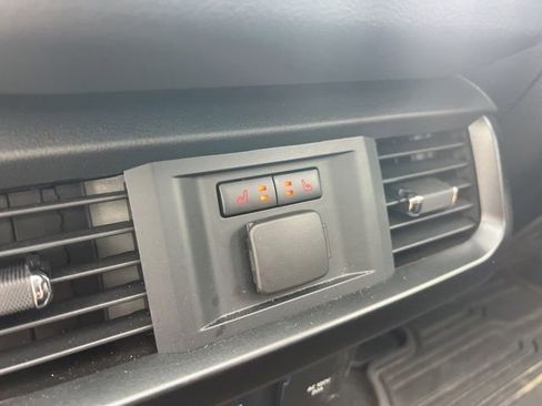 Used 2025 Ford F150 Raptor image 34